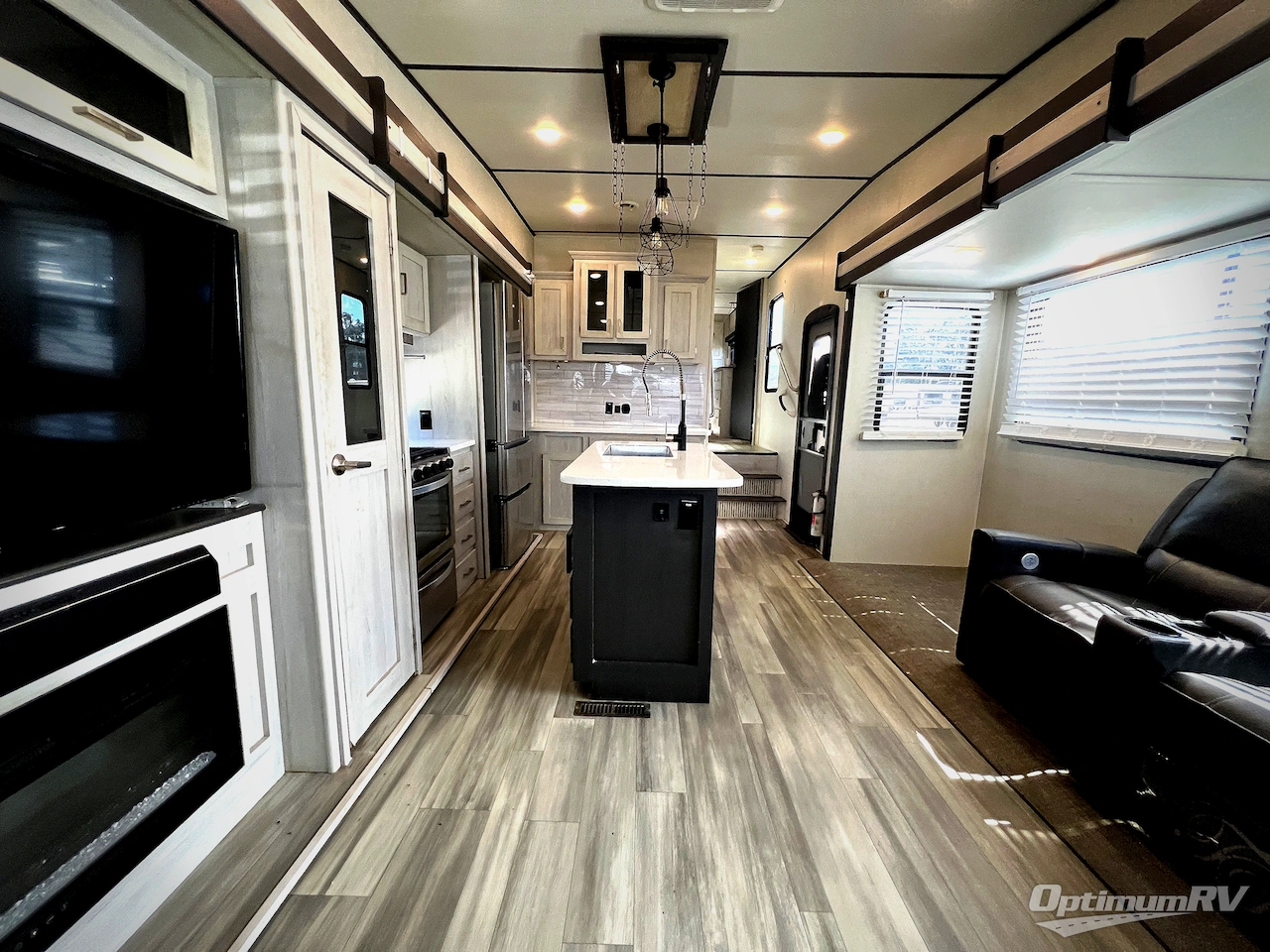2021 Keystone Sprinter Limited 3160RLS Photo 22