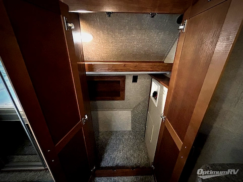 2017 Heartland Sundance 3280RES RV Photo 3