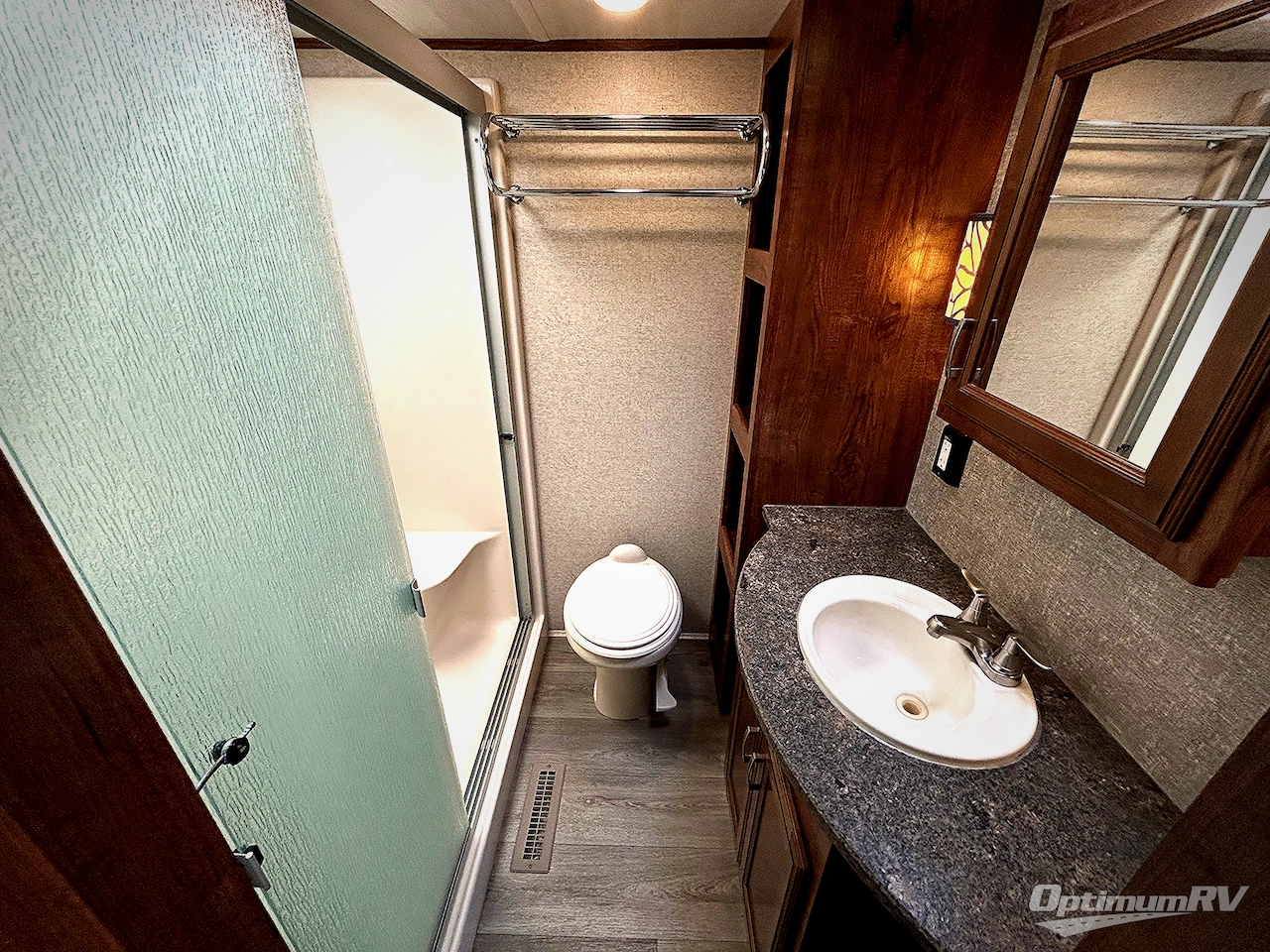 2017 Heartland Sundance 3280RES Photo 14