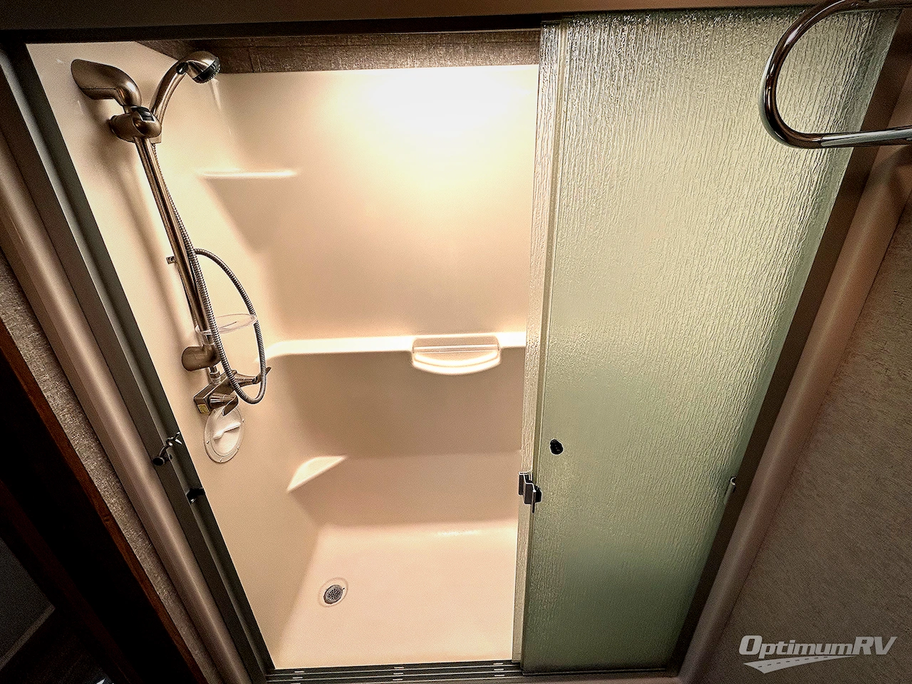 2017 Heartland Sundance 3280RES Photo 15