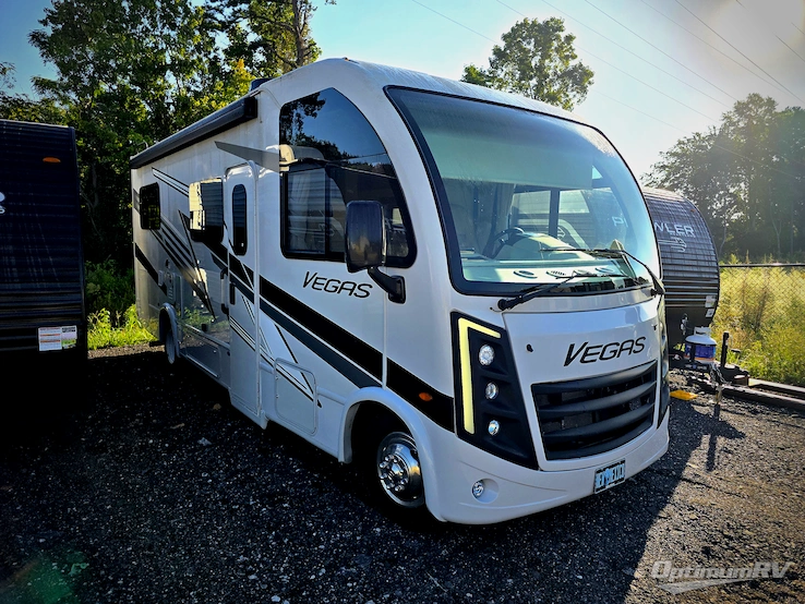 2026 Thor Vegas 24.1 RV Photo 1