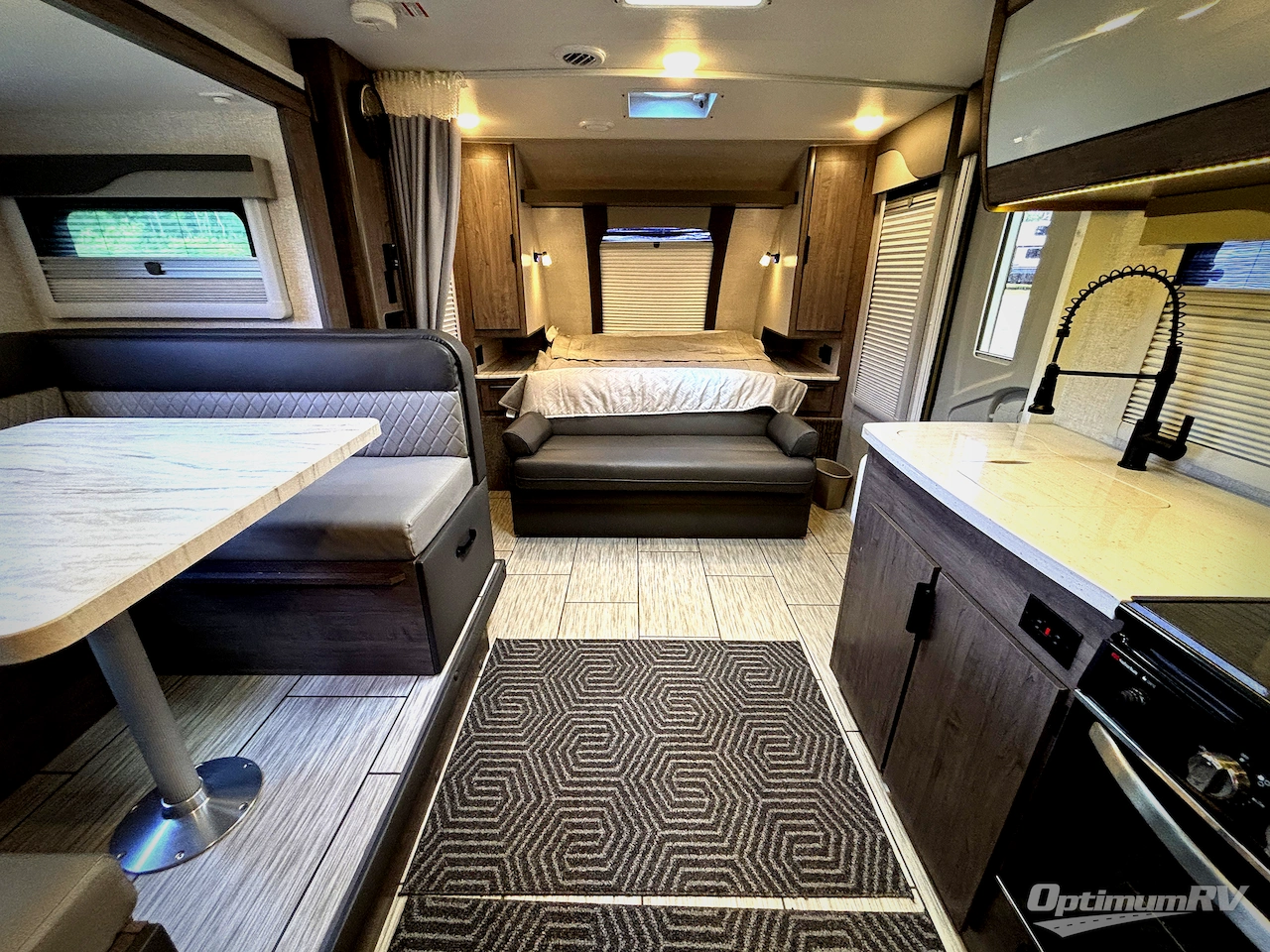 2022 Lance Lance Travel Trailers 1985 Photo 5