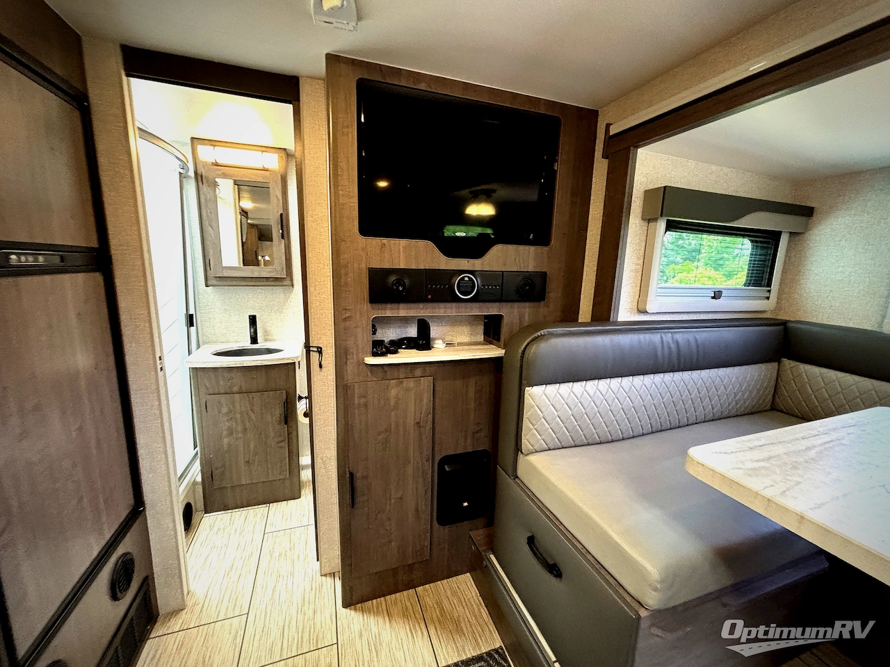 2022 Lance Lance Travel Trailers 1985 Photo 11