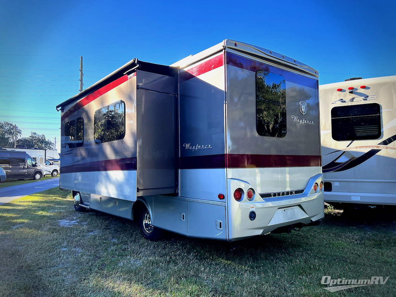 2020 Tiffin Wayfarer 25RW Photo 2