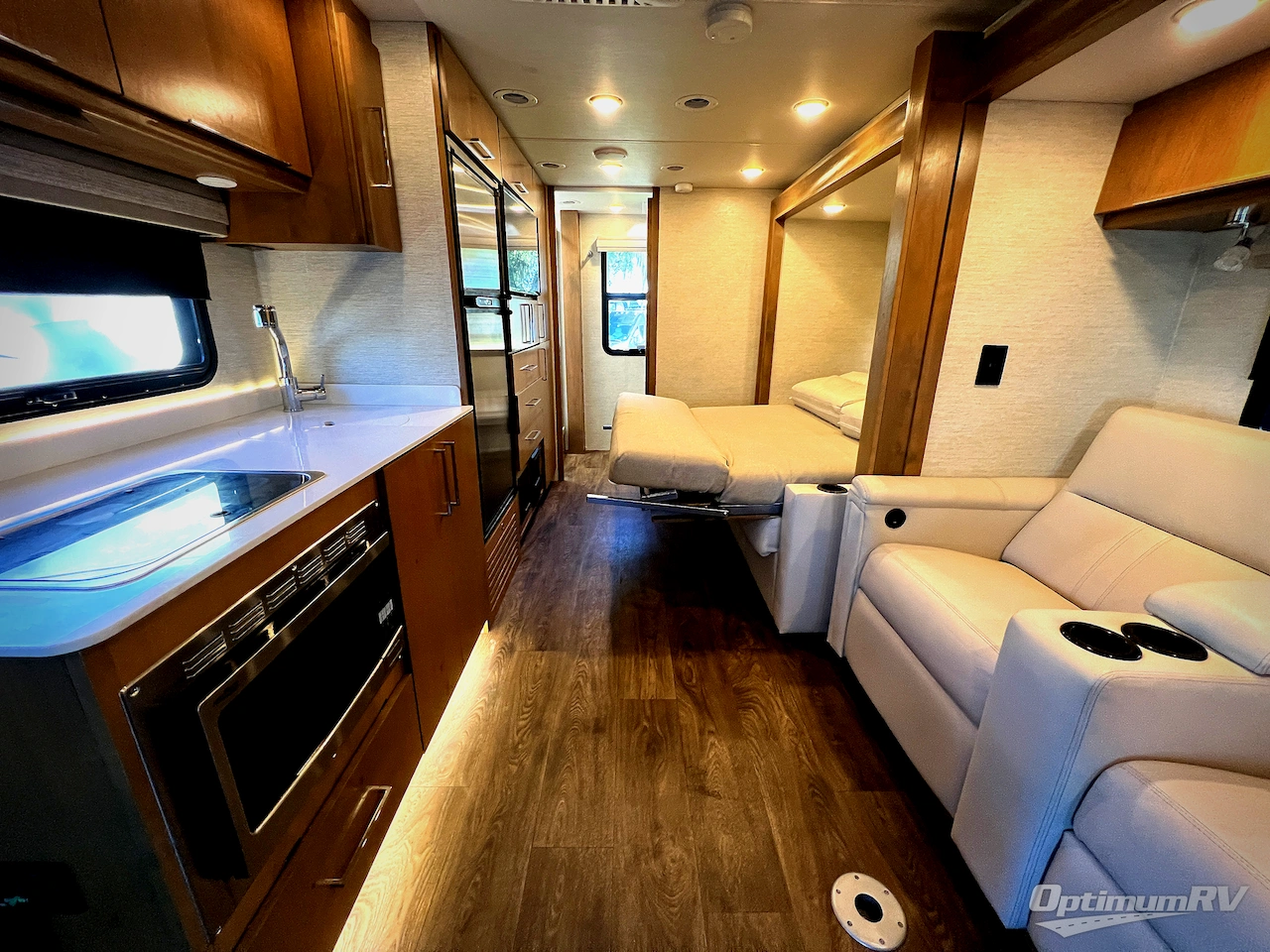 2020 Tiffin Wayfarer 25RW Photo 21