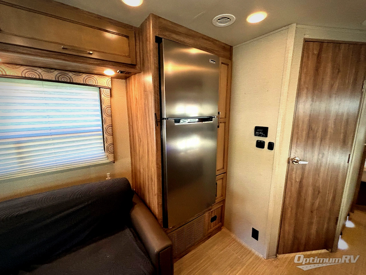 2020 Entegra Odyssey 31F Photo 14