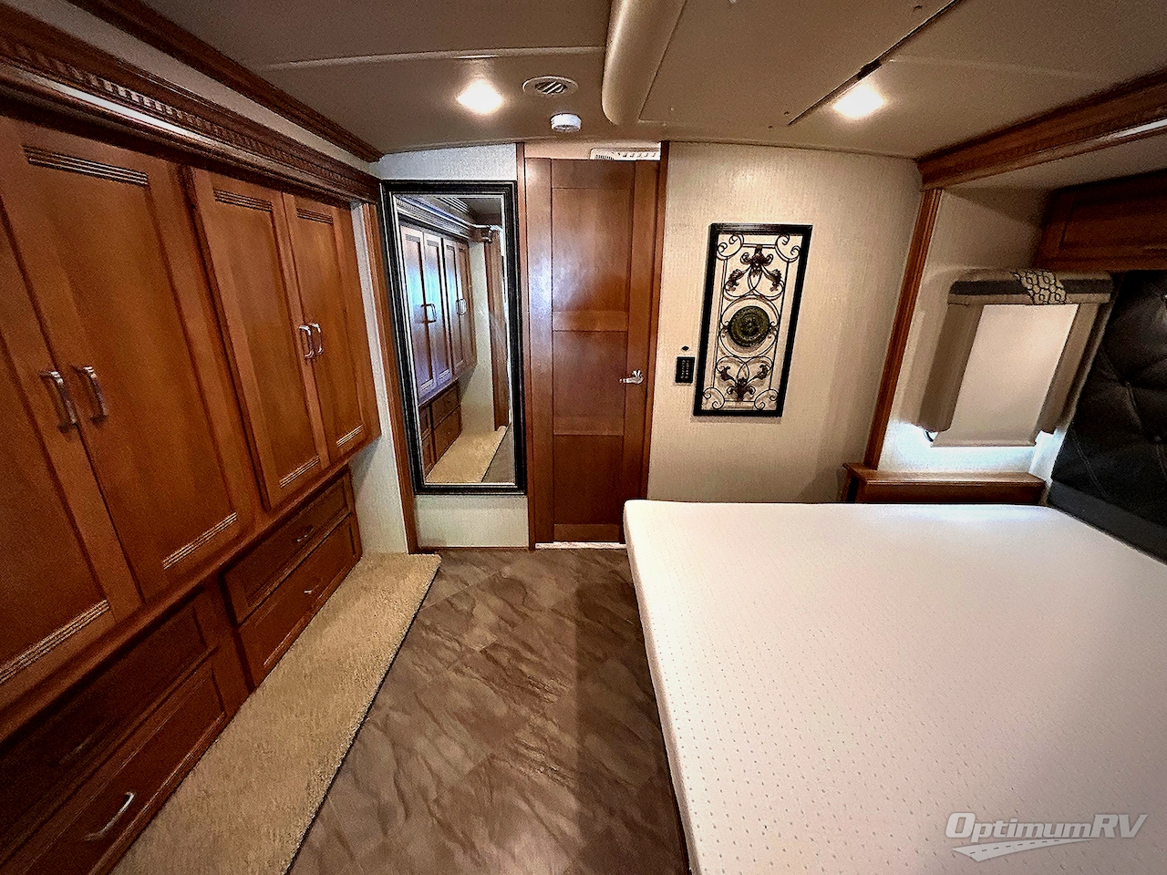 2017 Winnebago Forza 38W Photo 16