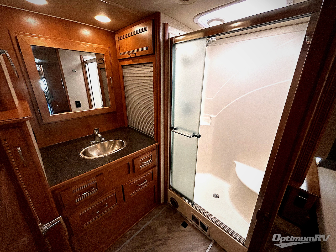 2017 Winnebago Forza 38W Photo 20