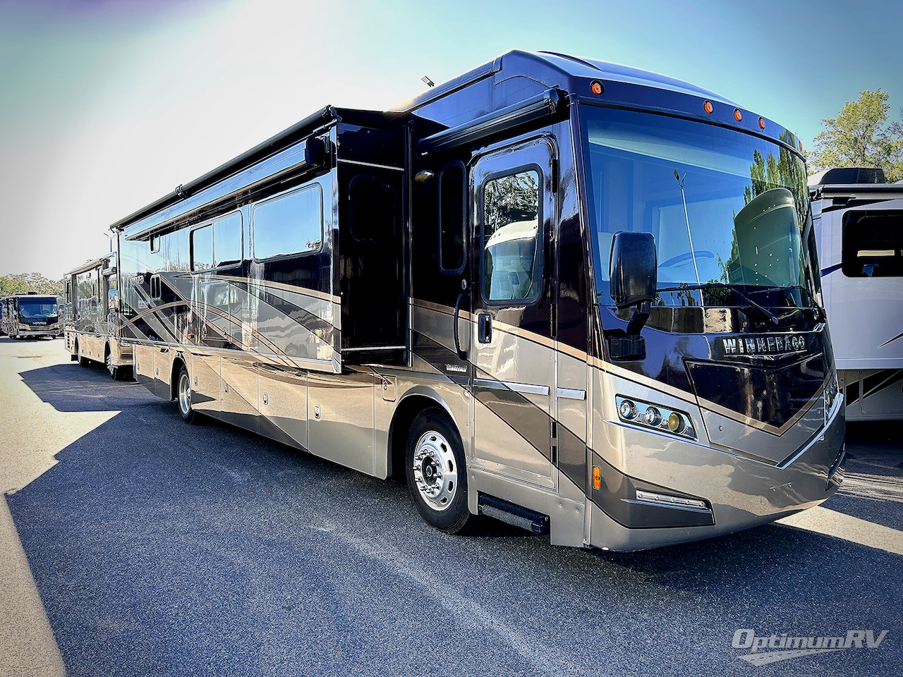 2017 Winnebago Forza 38W Photo 1