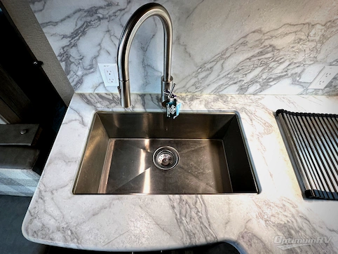 2022 Grand Design Imagine 2910BH RV Photo 2