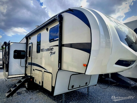 Used 2019 Winnebago Towables Minnie Plus 27RLTS Featured Photo