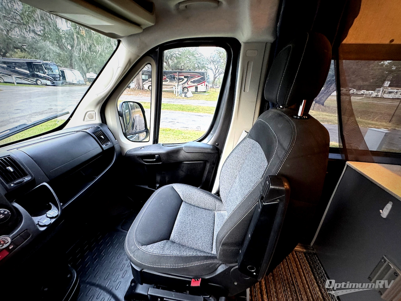 2019 Sportsmobile ProMaster 161P Photo 9