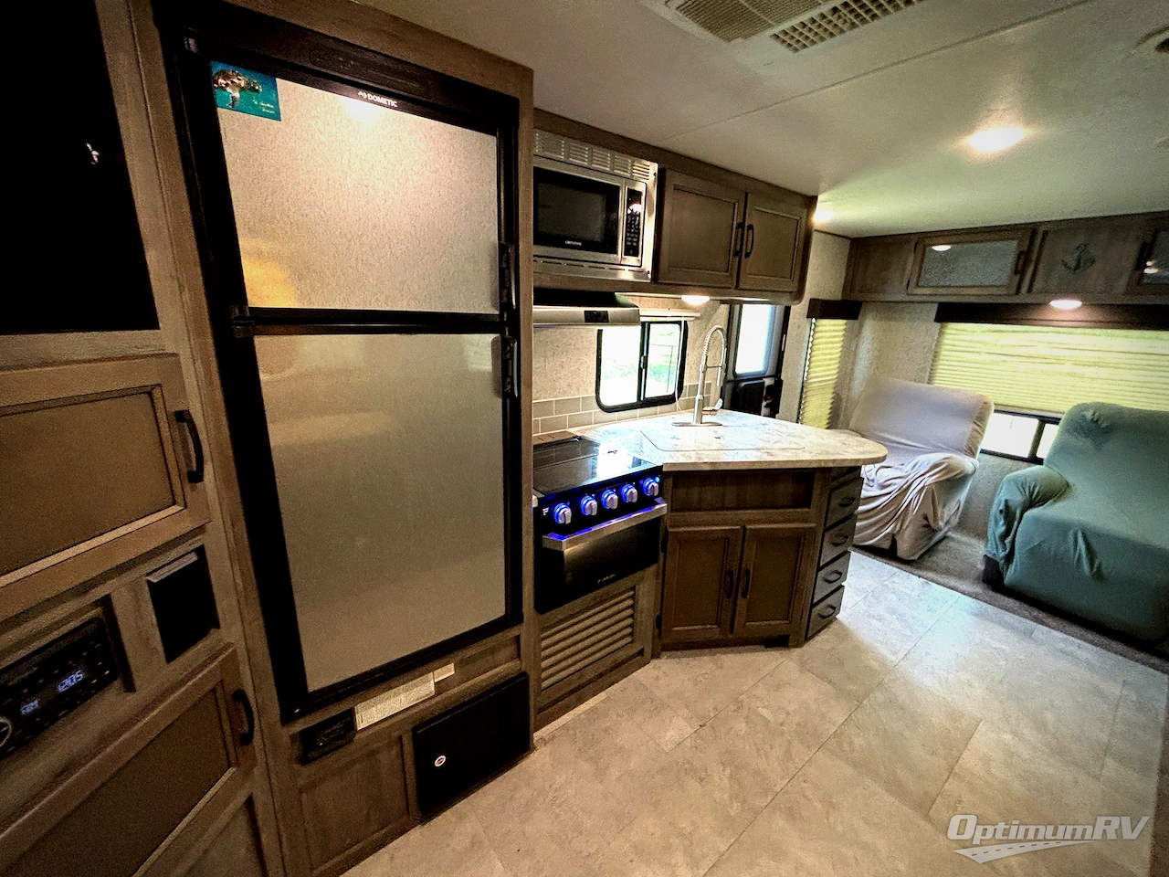 2020 Coachmen Apex Ultra-Lite 279RLSS Photo 12