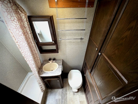 2018 Coachmen Apex Nano 191RBS RV Photo 4