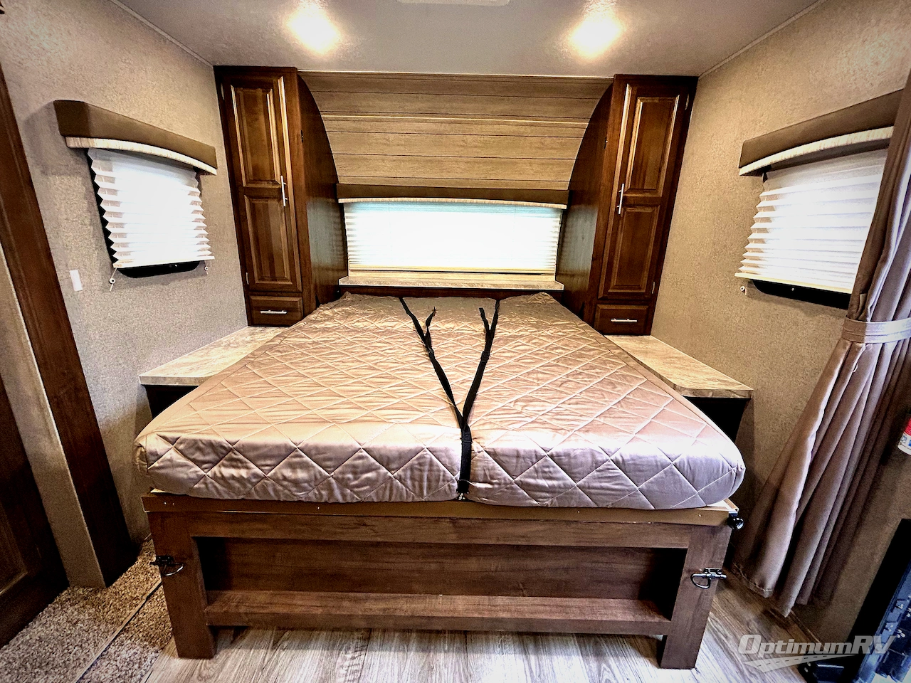 2020 Forest River Flagstaff Micro Lite 25BRDS Photo 15