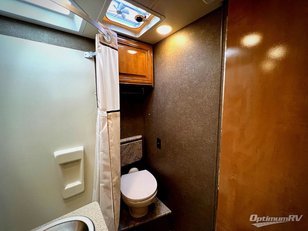 2018 Thor Synergy TT24 Photo 16