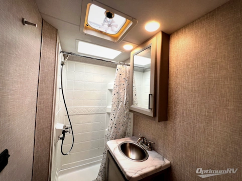 2024 Thor Four Winds 22E RV Photo 4