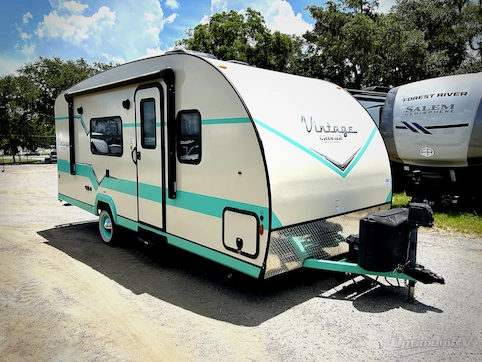 Used 2018 Gulf Stream Vintage Cruiser 19RBS Featured Photo