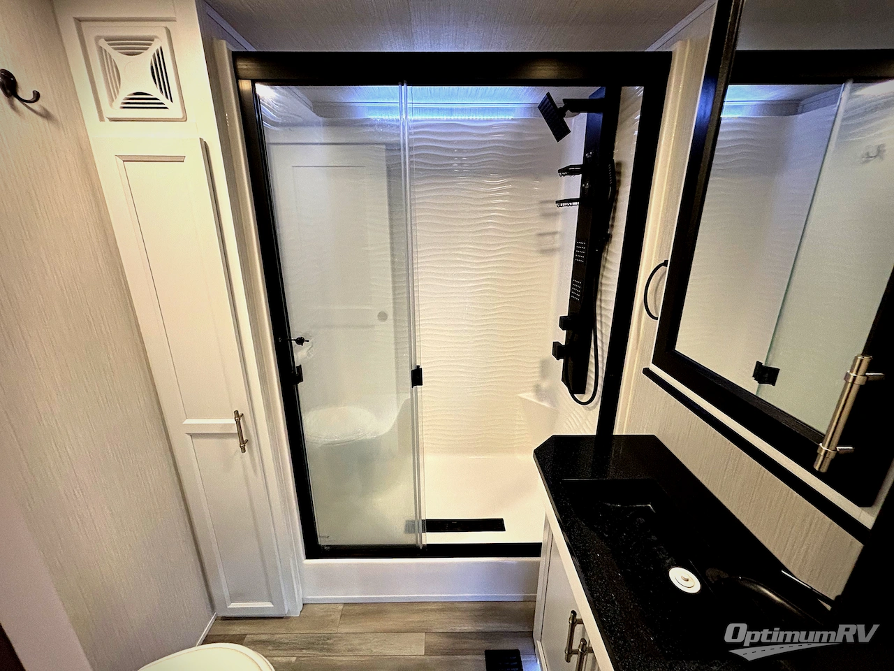 2024 Forest River Cedar Creek Cottage 40CFD Photo 12