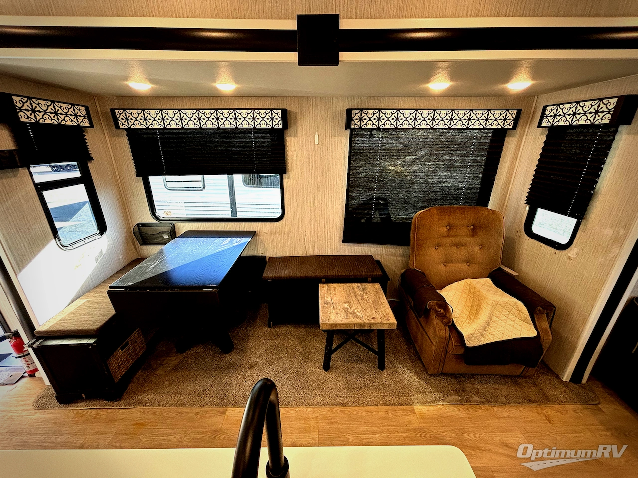 2021 Forest River Wildcat 336RLS Photo 7