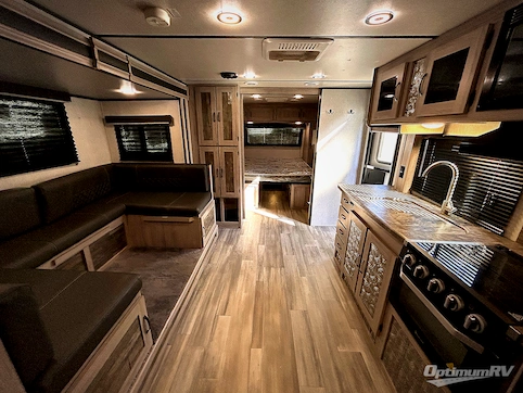2022 Coachmen Northern Spirit XTR 2549BHX RV Photo 2