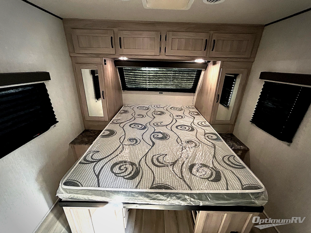 2022 Coachmen Northern Spirit XTR 2549BHX Photo 5