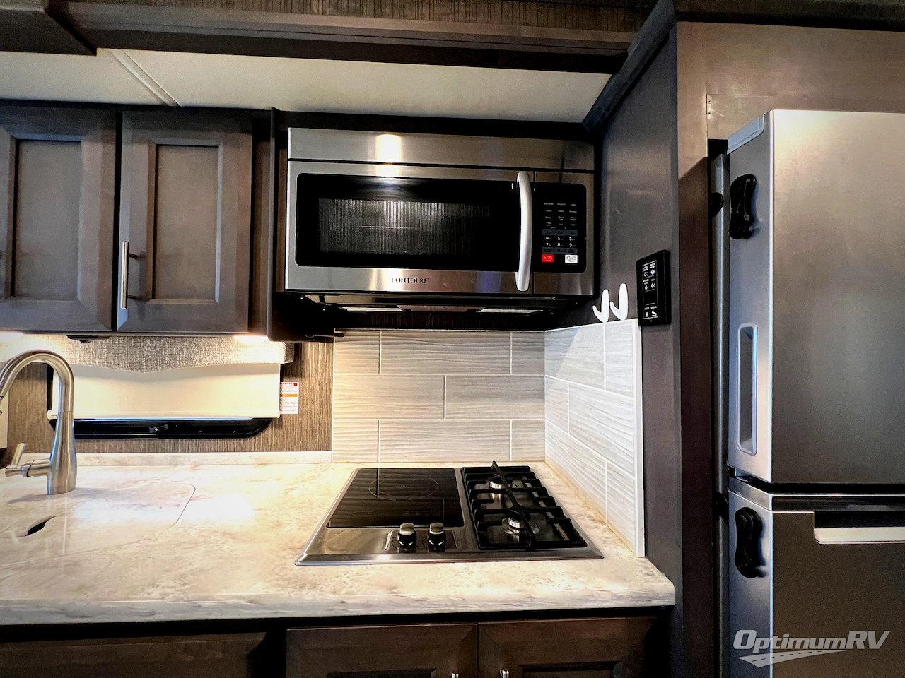 2021 Thor Challenger 35MQ Photo 15