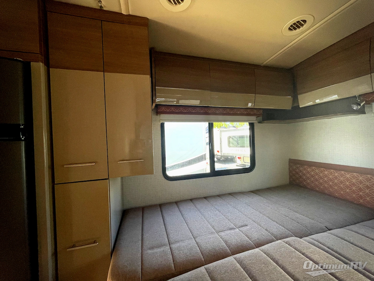 2016 Winnebago View 24V Photo 12