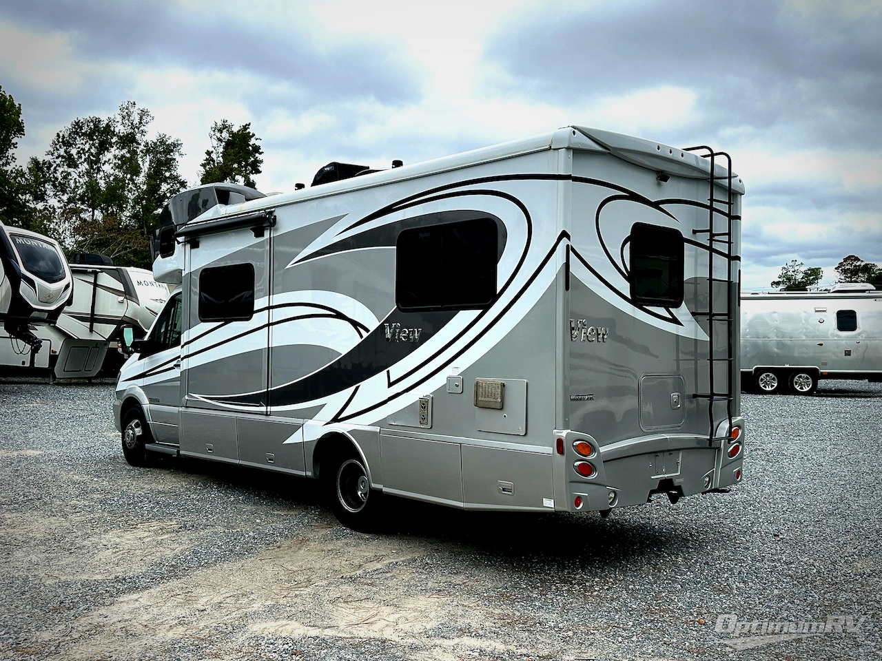 2016 Winnebago View 24V Photo 3