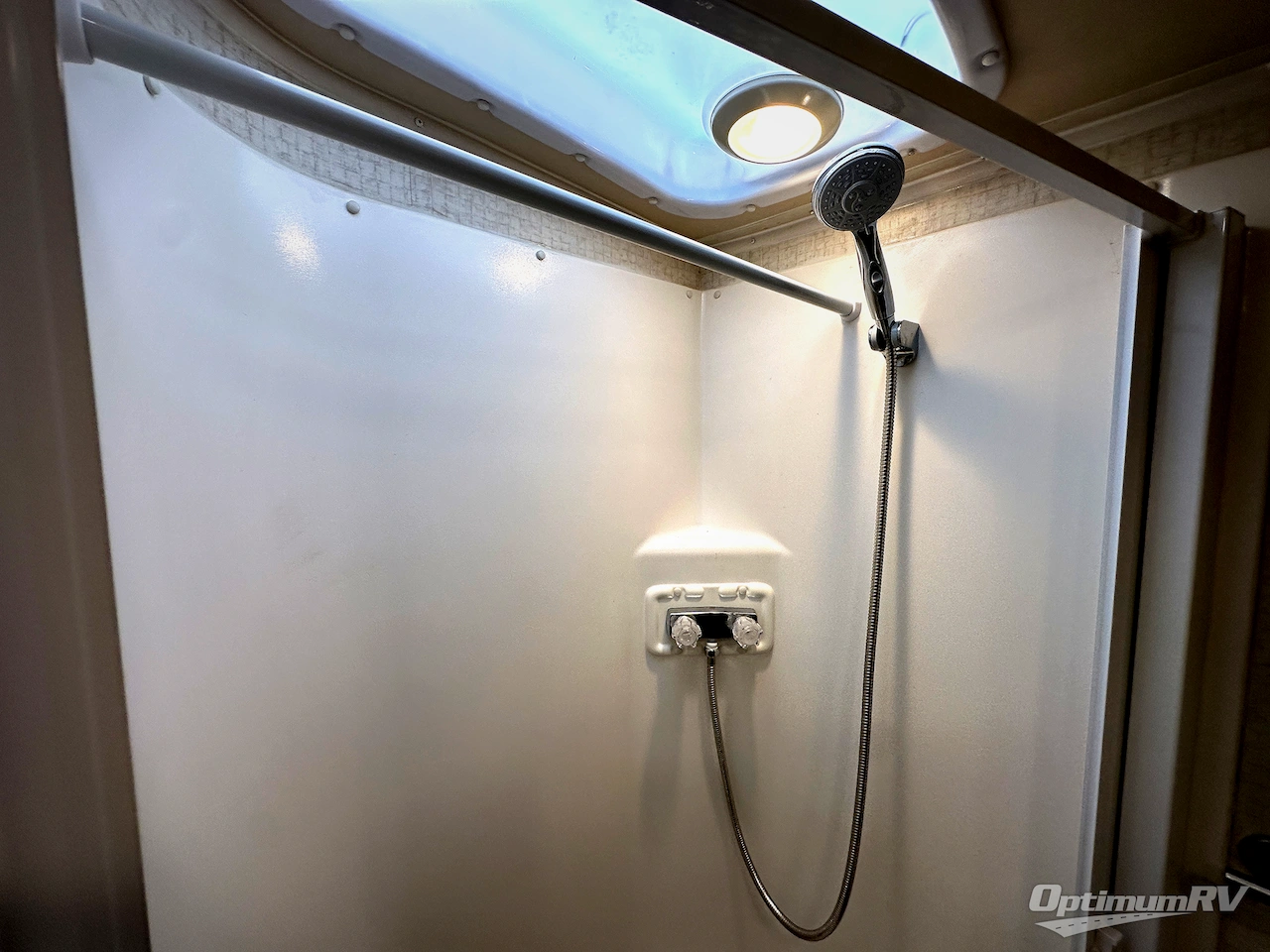 2016 Winnebago View 24V Photo 14