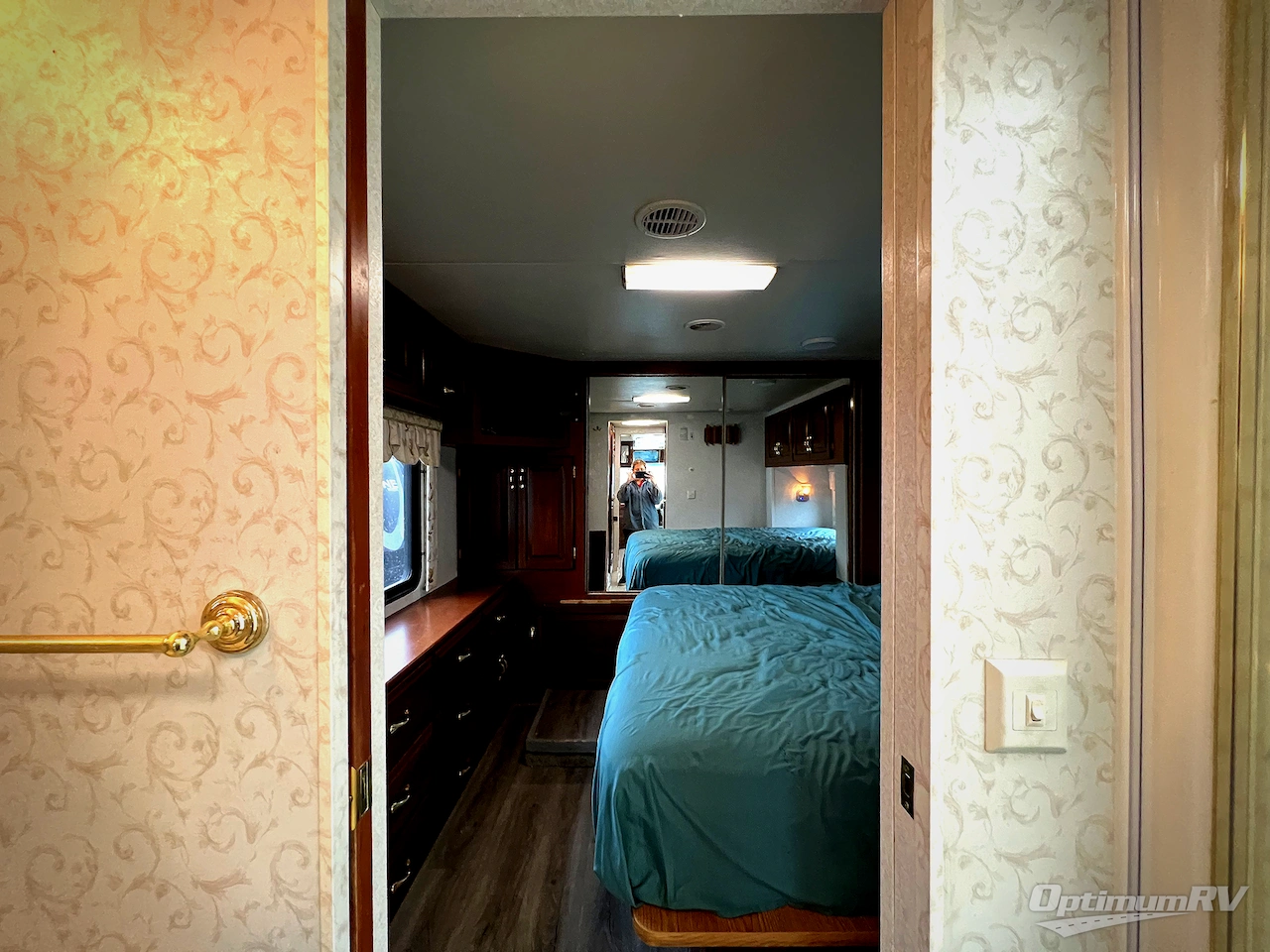 2001 Newmar Dutch Star 3852 Photo 24
