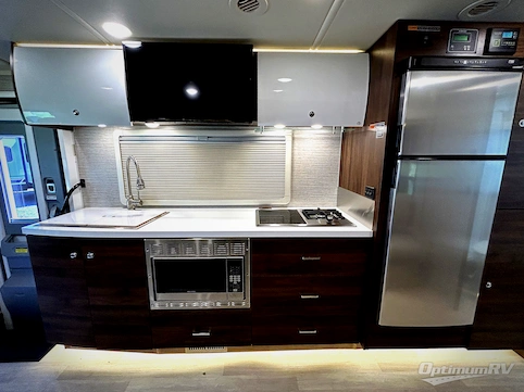 2023 Winnebago Navion 24D RV Photo 2