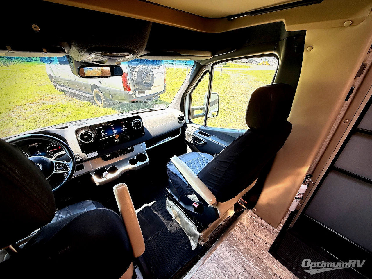 2020 Thor Siesta Sprinter 24MB Photo 9