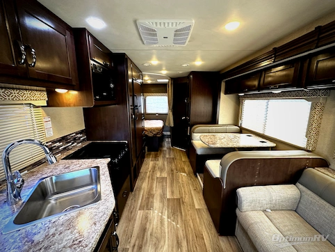 2018 Thor FREEDOM ELITE 28FE RV Photo 3