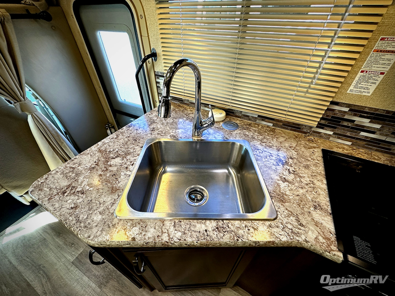 2018 Thor FREEDOM ELITE 28FE Photo 12