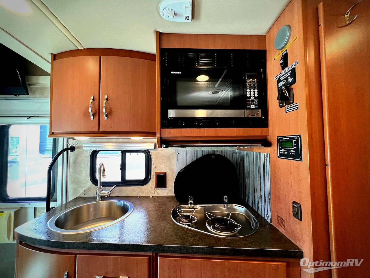 2012 Winnebago View 24J Photo 12