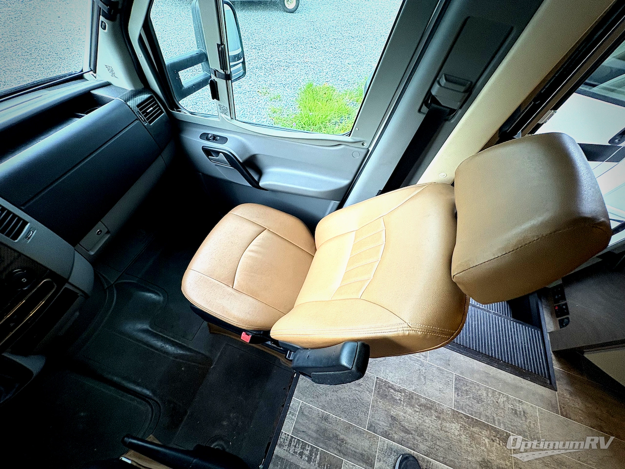 2018 Winnebago View 24J Photo 6