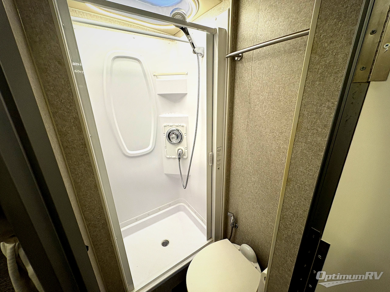 2018 Winnebago View 24J Photo 15