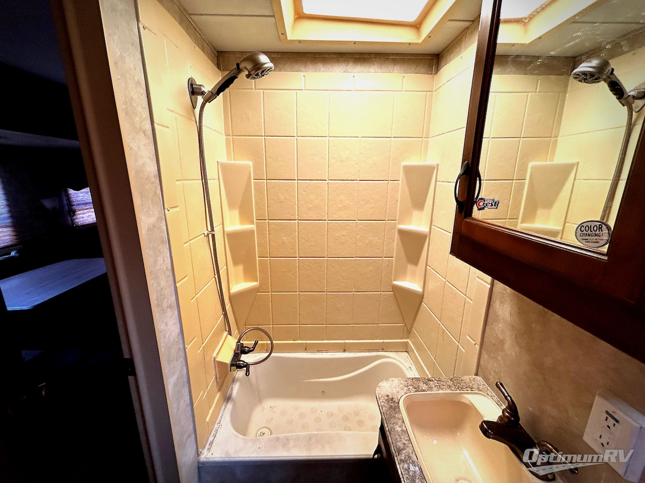 2013 Coachmen Catalina Deluxe Edition 32BHDS Photo 14