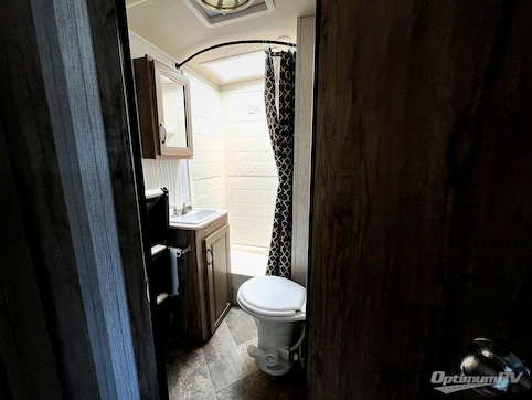 2022 Palomino SolAire Ultra Lite 294DBHS RV Photo 4