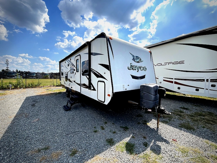 2016 Jayco White Hawk 24MBH RV Photo 1