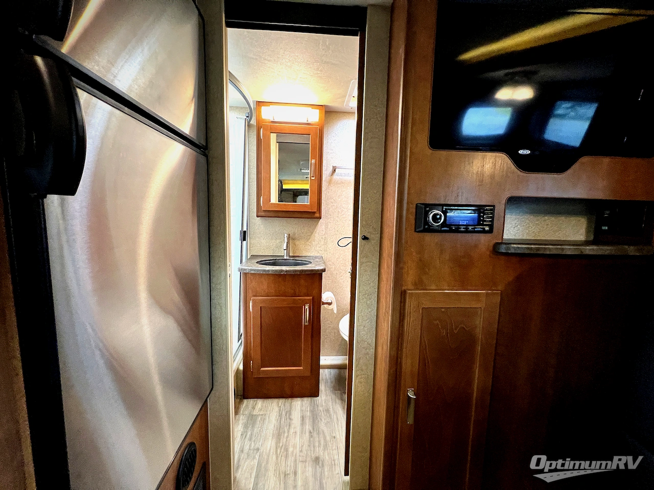 2020 Lance Lance Travel Trailers 1985 Photo 16