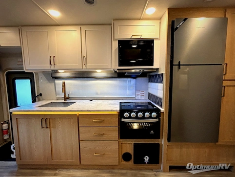2026 Thor Four Winds 31H RV Photo 2