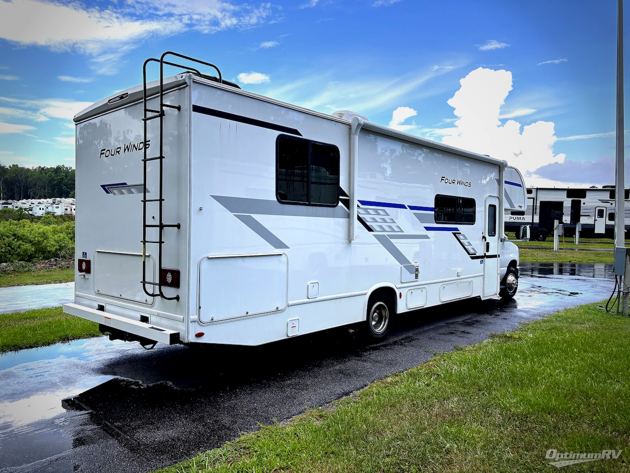 2026 Thor Four Winds 31H Photo 2