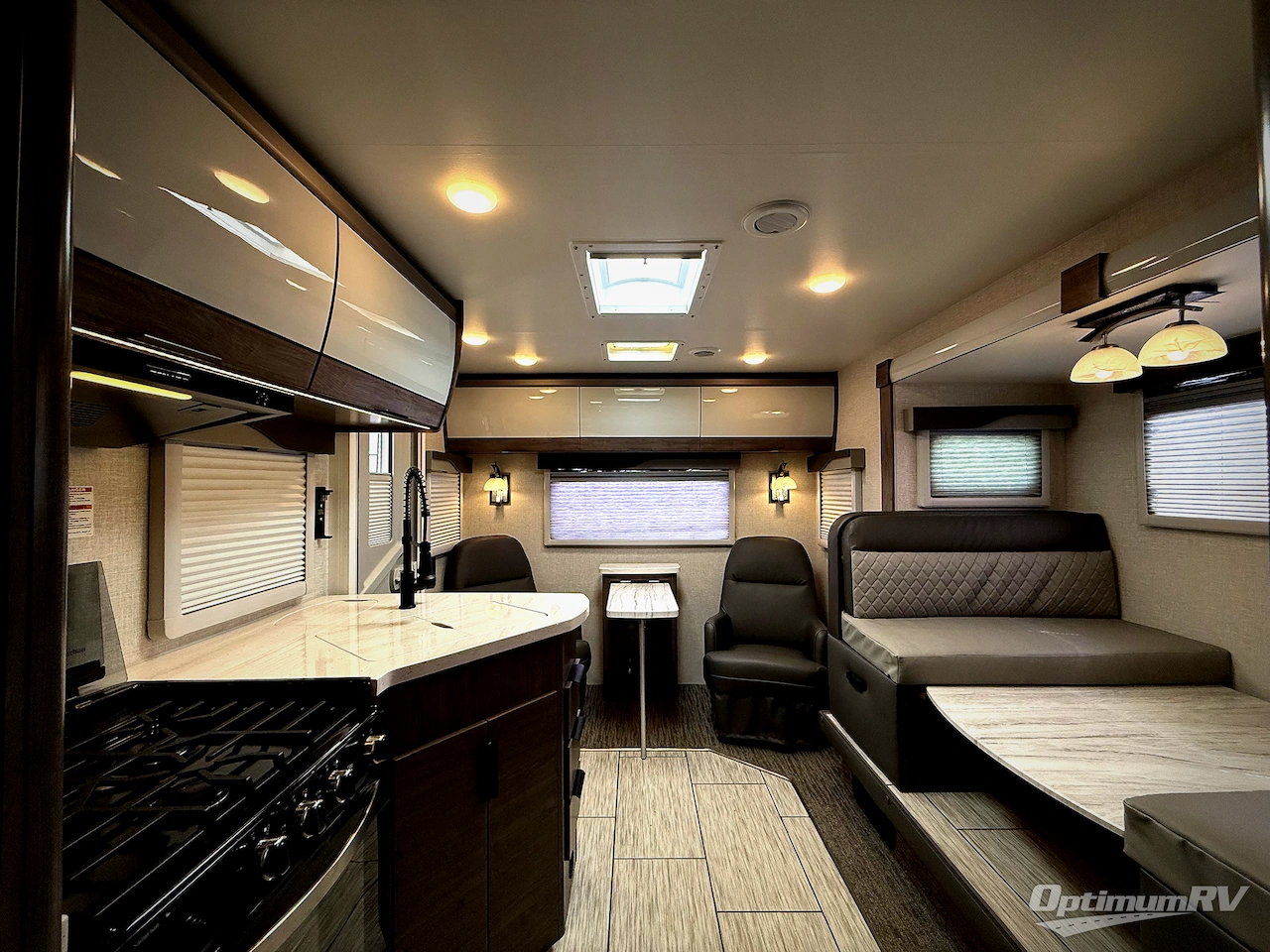 2023 Lance Lance Travel Trailers 2375 Photo 5