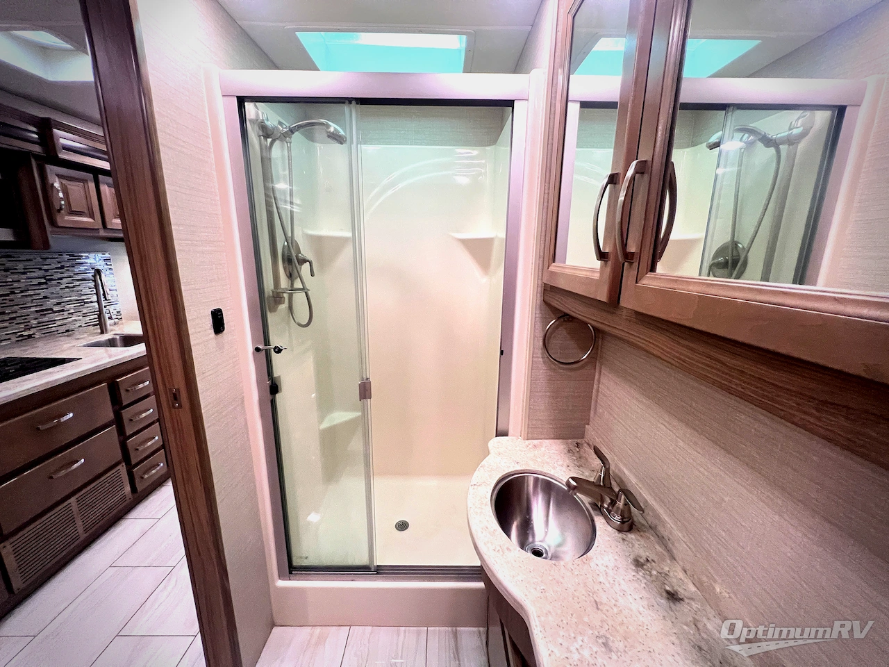 2019 Jayco Embark 37MB Photo 9