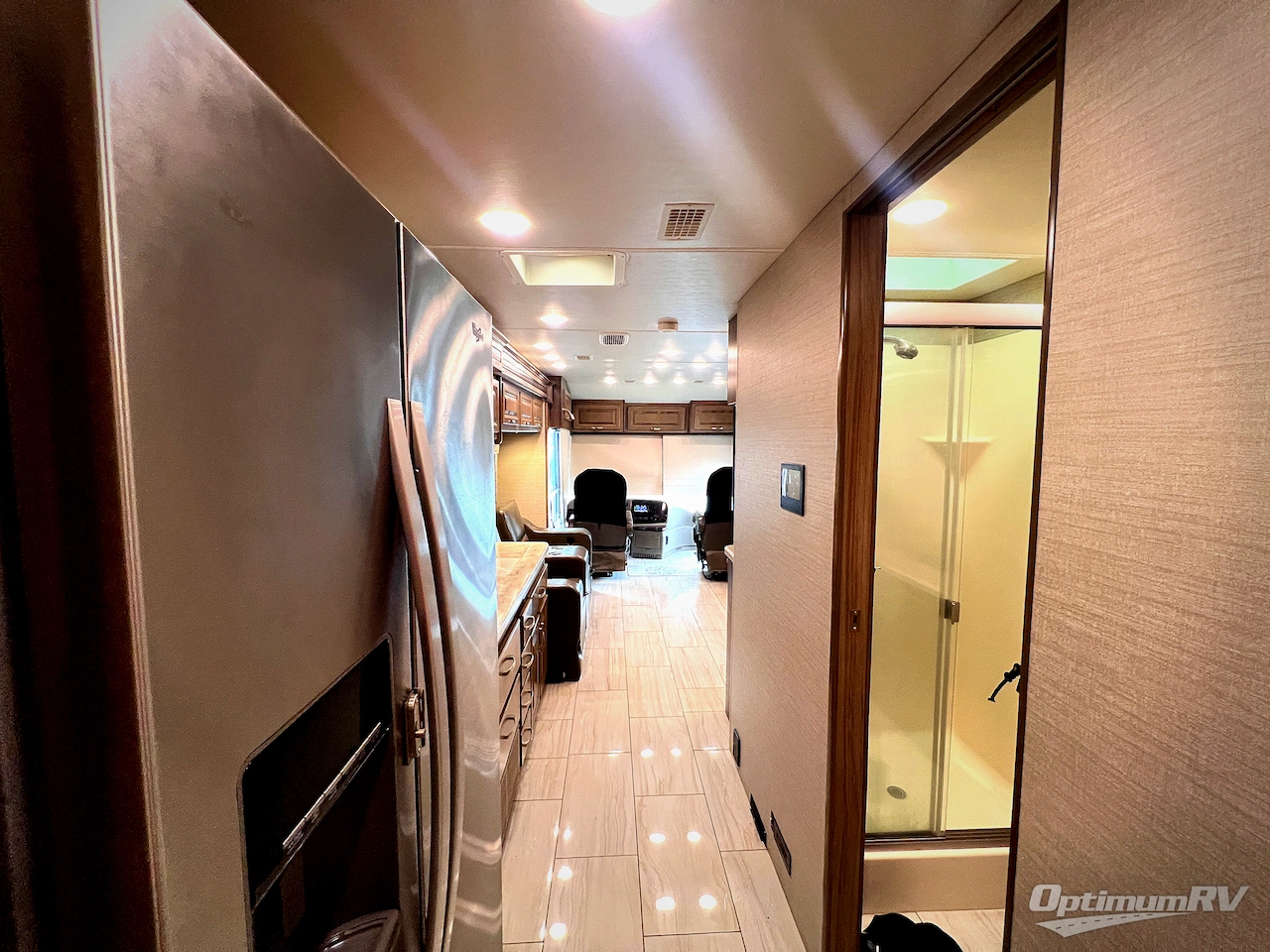 2019 Jayco Embark 37MB Photo 12