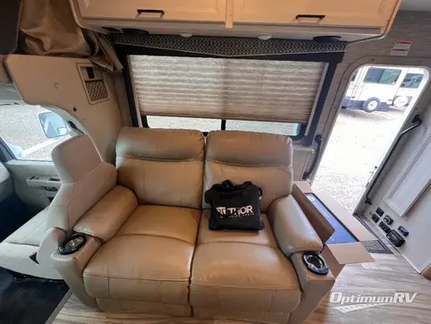 2021 Thor Four Winds 31WV RV Photo 3