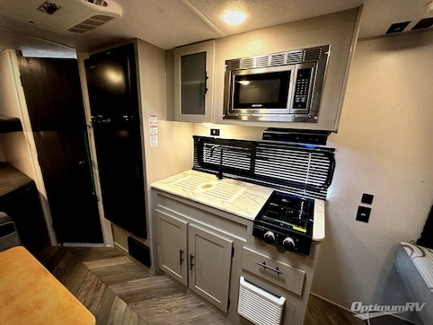 2022 Forest River Wildwood FSX 179DBK RV Photo 4