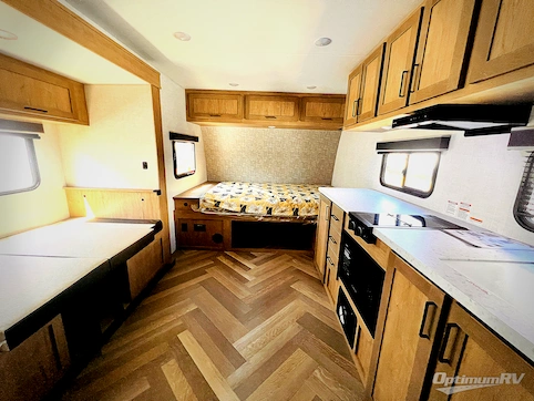 2025 Ember E-Series 18FBE RV Photo 2